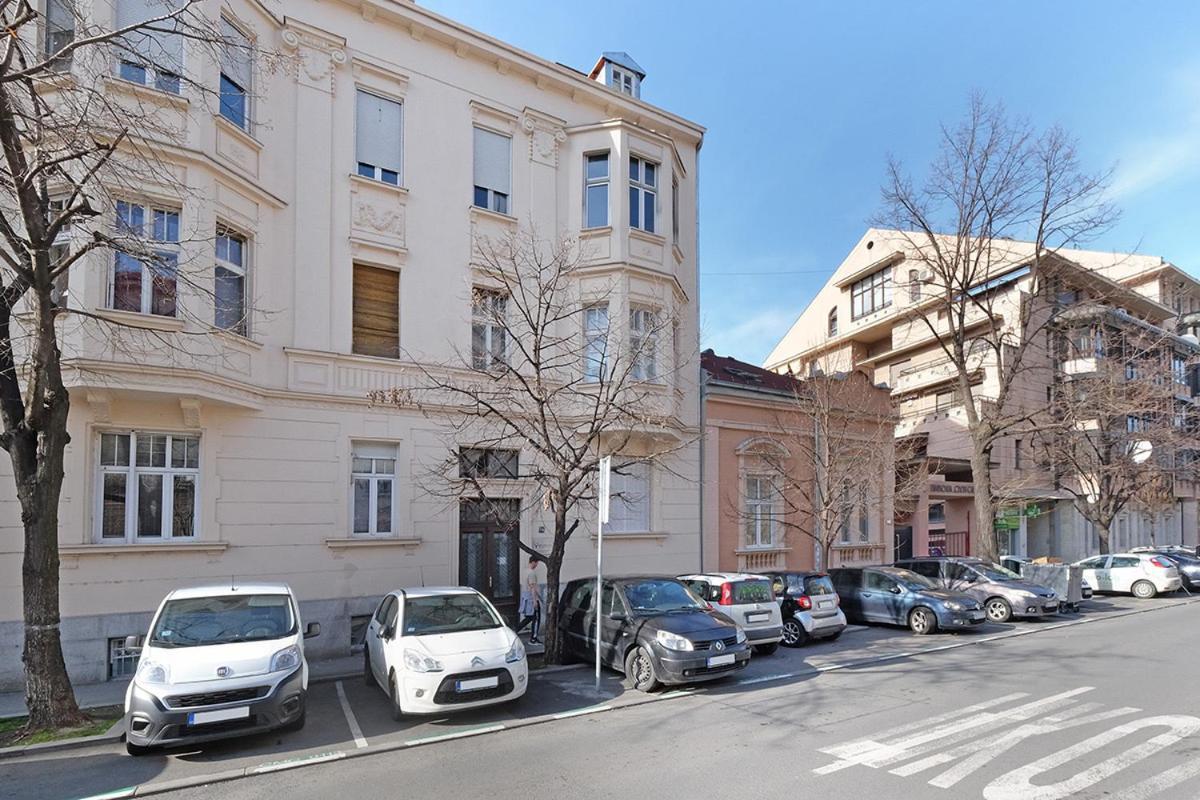 Ikar Apartments Belgrád Kültér fotó